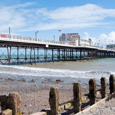 Horizonal-Of-Worthing-Windows-on-the-Pier